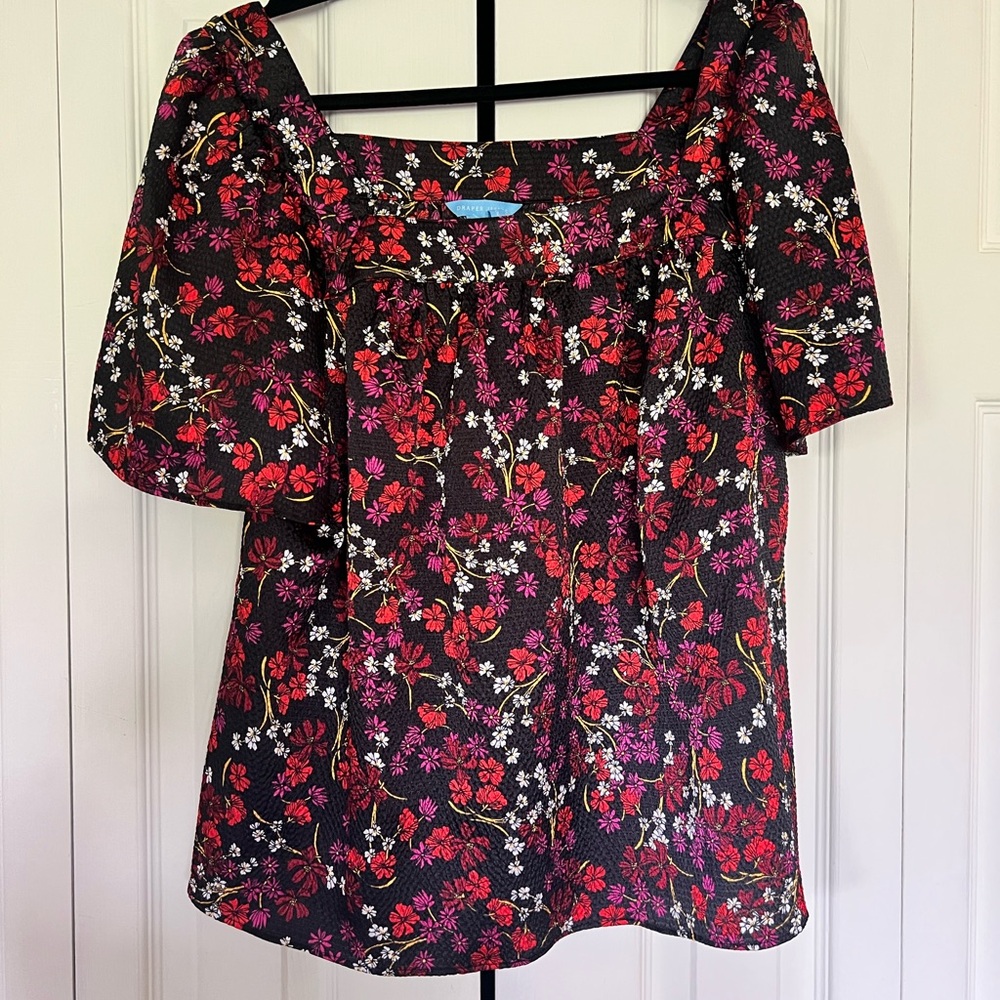 Floral Black and Red Women's Top